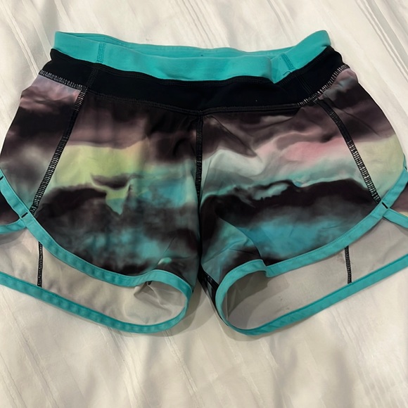 lululemon athletica Other - Ivivva Watercolor sky Shorts Size 8 (Long version)!💜